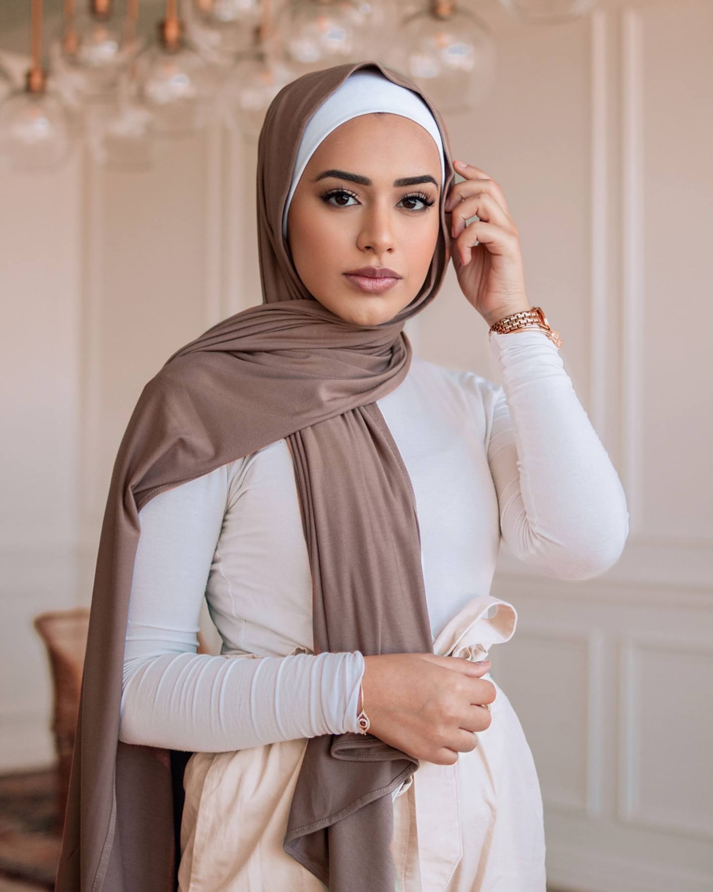 Solid-color lustrous cotton scarf for women